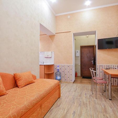 Pushkinskaya 14 Aparts Odesa Exterior photo