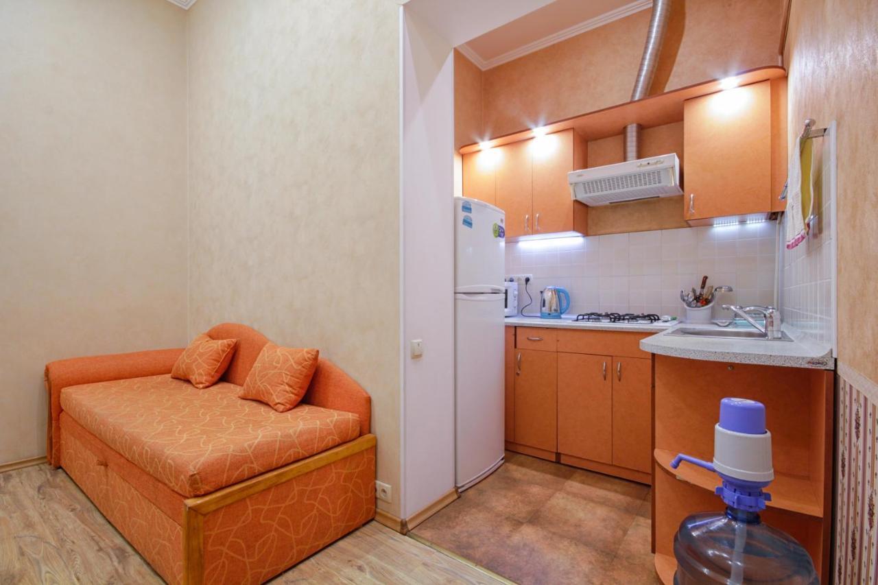 Pushkinskaya 14 Aparts Odesa Exterior photo