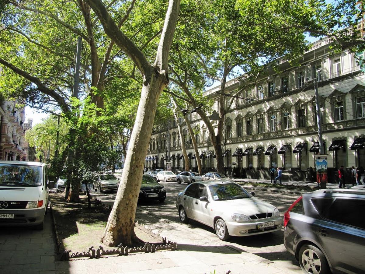 Pushkinskaya 14 Aparts Odesa Exterior photo